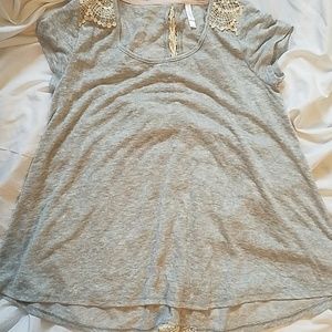 Gray Flowy Tshirt